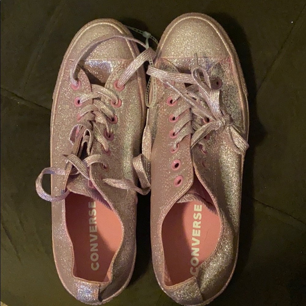 Woman’s size 11 Electric Pink sparkle Converse